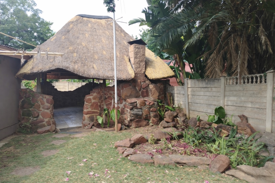 4 Bedroom Property for Sale in Bodorp North West